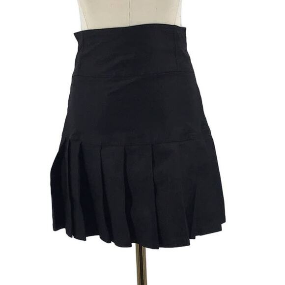 UNIQUE VINTAGE  XS Black Pleated Front Button Fly Mini Skirt NWT B75 - Picture 2 of 6
